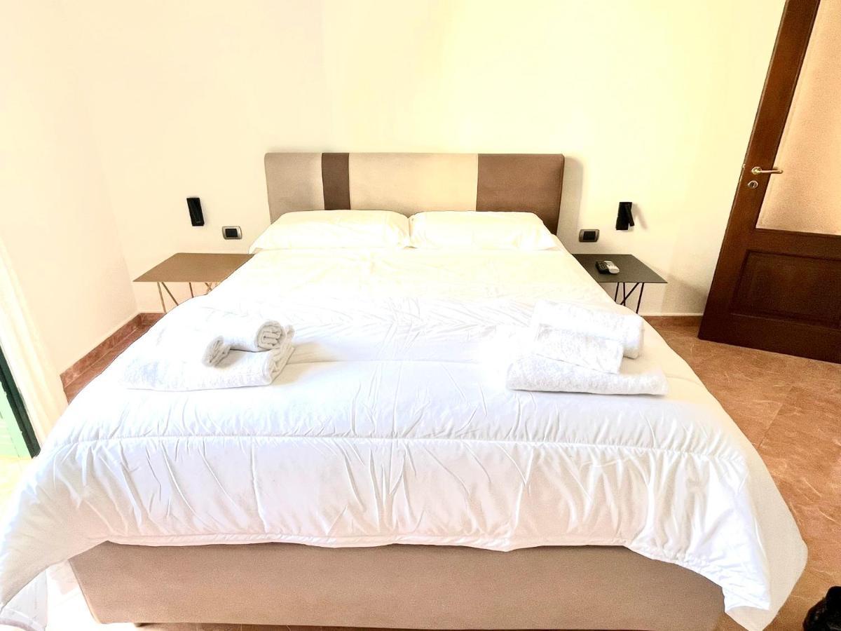Casa Portanova 35 Apartment ซาแลร์โน ภายนอก รูปภาพ